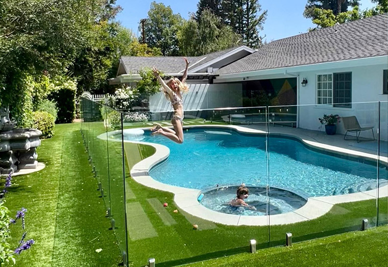 , Project Spotlight: Glass Pool Fence at Laura Clery’s LA Home